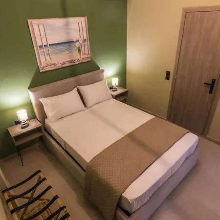 Swan Paradise 3* טולון