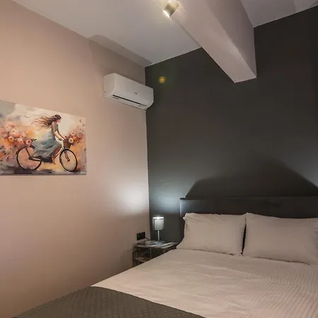 Swan Paradise Bed & Breakfast 3*