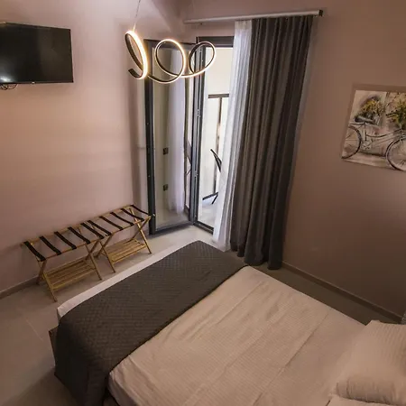 Swan Paradise Bed & Breakfast