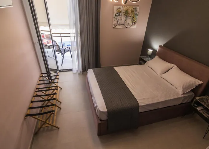 Panzió Swan Paradise Toló