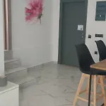 B&B Swan Paradise