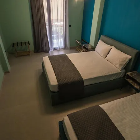 Panzió Swan Paradise Toló