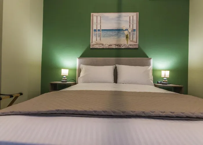 Bed & Breakfast Swan Paradise Tolo