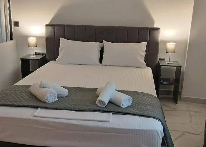 Swan Paradise 3*